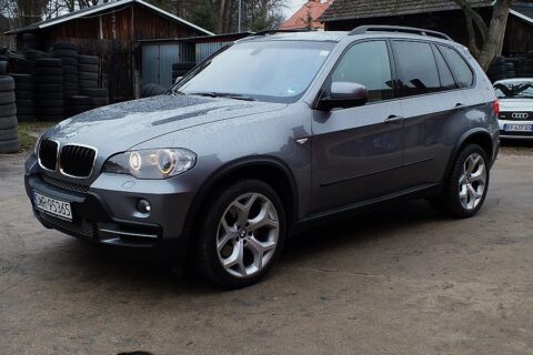 BMW E70 X5 3.0 D X-Drive 235 KM