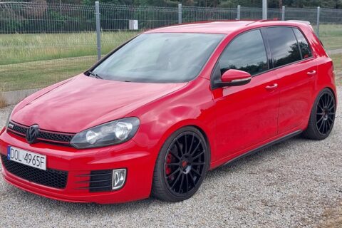 Volkswagen Golf GTi 2.0 TSi 211 KM
