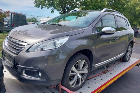 Peugeot 2008 1.600 cm. 120 KM