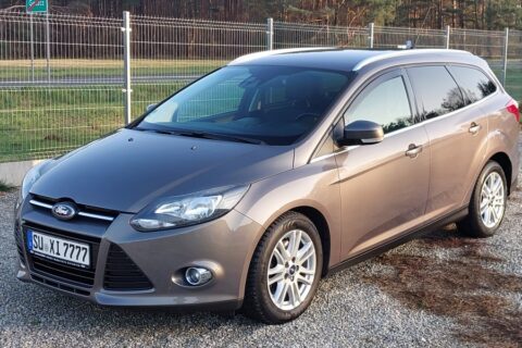 Ford Focus 1.600 cm. 150 KM