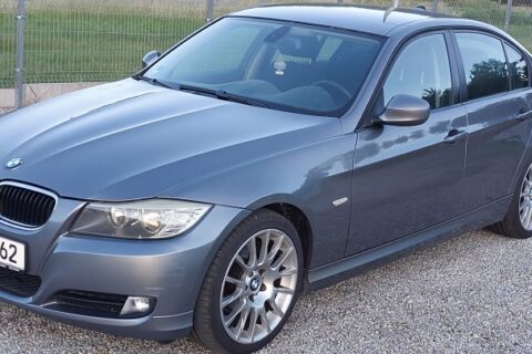 BMW E 90 320i 2.000 cm. 170 KM